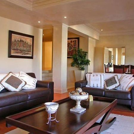 Beachside Villa & Penthouse Cape Town Interior photo
