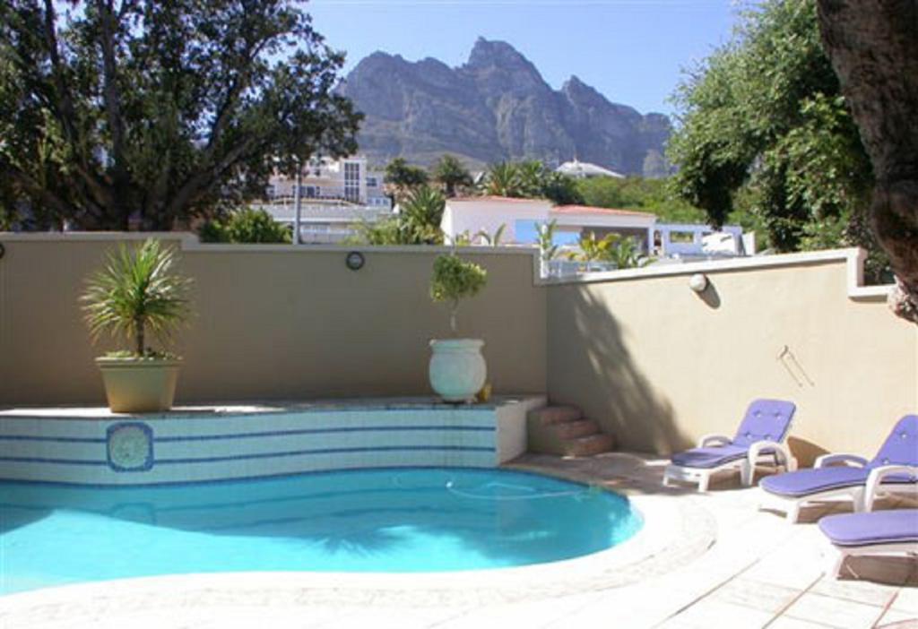 Beachside Villa & Penthouse Cape Town Exterior photo